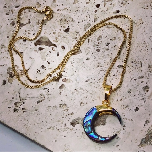 A Mermaid’s Epiphany Jewelry - 🆕Chandra | Abalone Crescent Moon Necklace